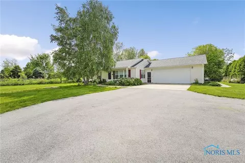 9701 County Road 17, Wauseon, OH 43567