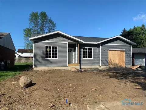 1317 Birch Ave, Maumee, OH 43537
