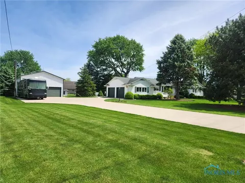 229 S Greenlawn Ave, Lima, OH 45807
