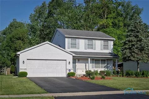 532 Highland Creek Ct, Holland, OH 43528
