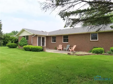 101 Franklin Dr, Bryan, OH 43506 photo 3