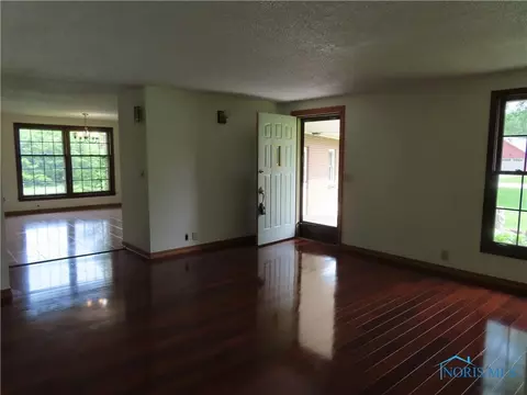 101 Franklin Dr, Bryan, OH 43506 photo 9