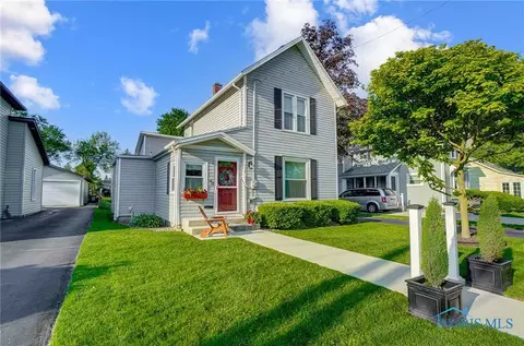 339 Conneaut Ave, Bowling Green, OH 43402