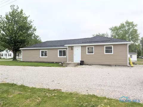 102 S 6th St, Oakwood, OH 45873