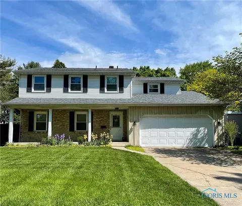 6614 Orchard Dr, Sylvania, OH 43560