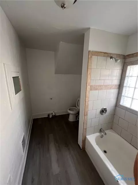 735 Maywood Ave, Toledo, OH 43608 photo 9