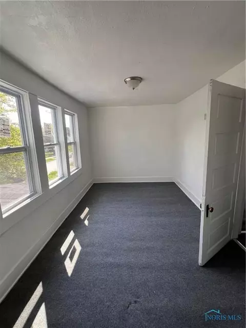 735 Maywood Ave, Toledo, OH 43608 photo 7