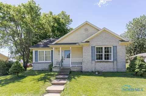 24337 W Second St, Grand Rapids, OH 43522