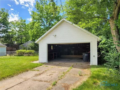 701 Marmion Ave, Toledo, OH 43607 photo 23