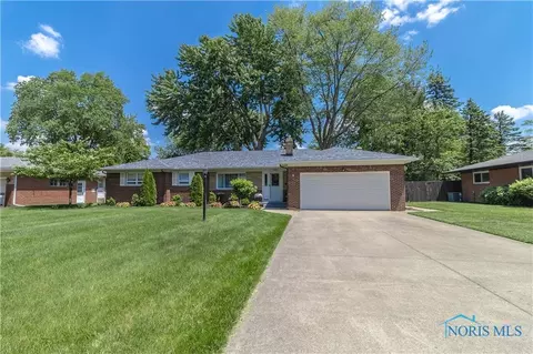 2946 Isha Laye Way, Toledo, OH 43606