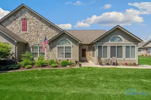 9848 Connor Lake Cir, Perrysburg, OH 43551