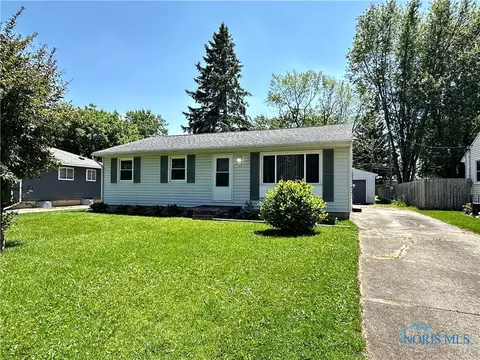 135 Cherry St, Tiffin, OH 44883