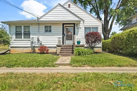216 E Foulke Ave, Findlay, OH 45840