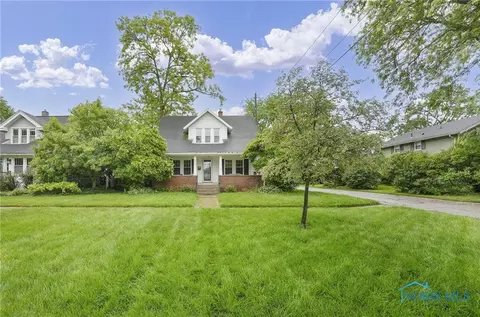 542 E Indiana Ave, Perrysburg, OH 43551