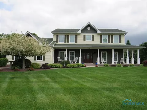 235 Duck Pond Rd, Upper Sandusky, OH 43351