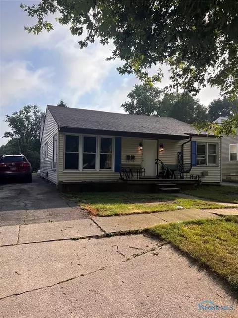 626 Hull Ave, Findlay, OH 45840
