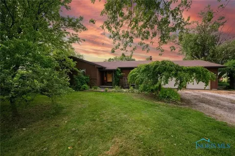 16960 Us Highway 6, Bowling Green, OH 43402