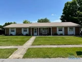 100 Woodford Ter, Lima, OH 45805