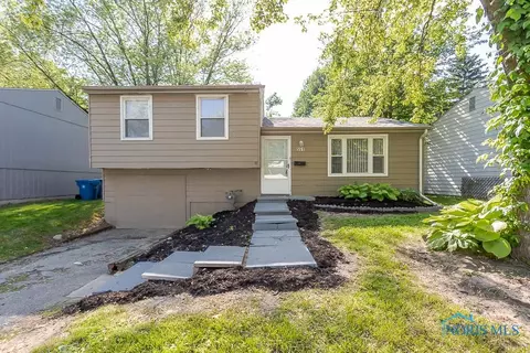 551 Richards Rd, Toledo, OH 43607