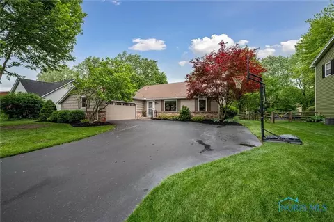 1708 Christopher Ln, Maumee, OH 43537 photo 3
