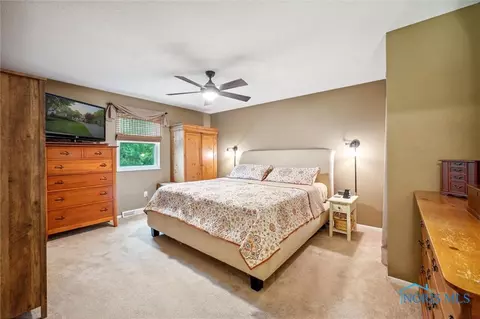 1708 Christopher Ln, Maumee, OH 43537 photo 29