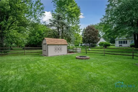 1708 Christopher Ln, Maumee, OH 43537 photo 45