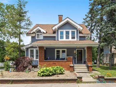 320 W Madison St, Gibsonburg, OH 43431