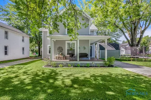 219 Perry St, Pemberville, OH 43450