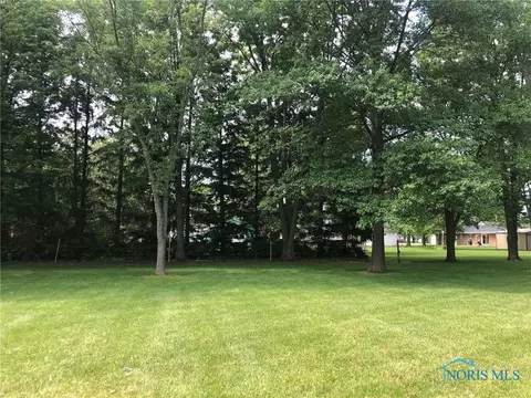 521 Elm St, Deshler, OH 43516 photo 11