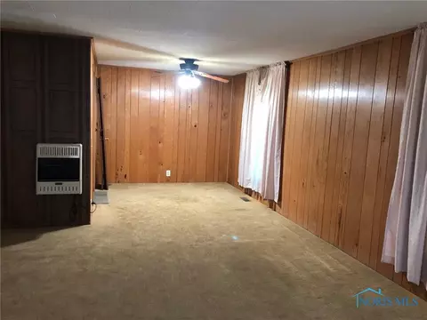 521 Elm St, Deshler, OH 43516 photo 18