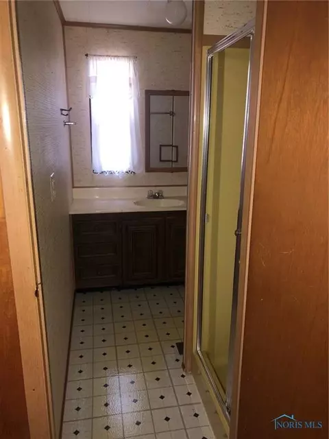 521 Elm St, Deshler, OH 43516 photo 27