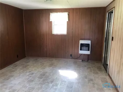 521 Elm St, Deshler, OH 43516 photo 14