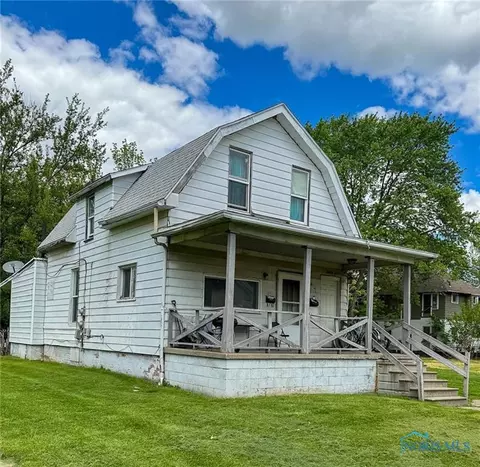 1014 Harding Dr, Toledo, OH 43609