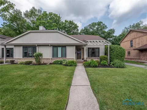 2647 Westmar Ct #2647, Toledo, OH 43615