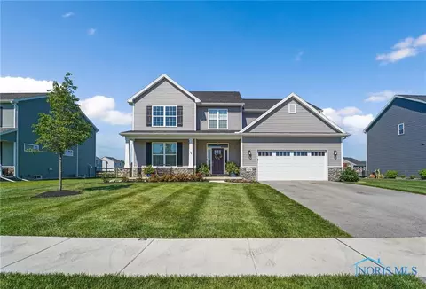 5051 Rock Creek Dr, Sylvania, OH 43560