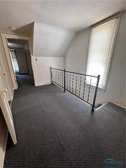 209 E Franklin St, Wharton, OH 43359 photo 8