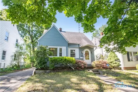 2525 Georgetown Ave, Toledo, OH 43613