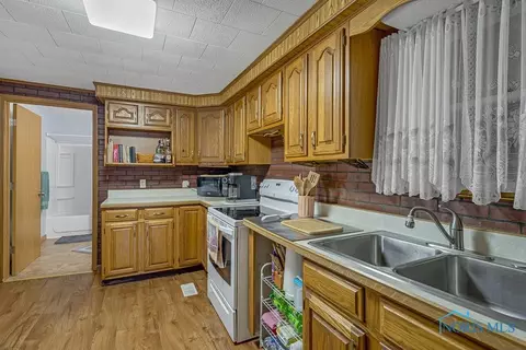 322 Lightner St, Bradner, OH 43406 photo 12