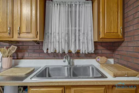 322 Lightner St, Bradner, OH 43406 photo 11