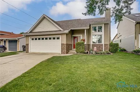 2313 Angel Ave, Toledo, OH 43611