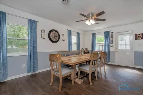 4517 Thackeray Rd, Maumee, OH 43537 photo 17