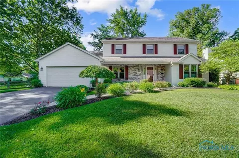 7363 Grenlock Dr, Sylvania, OH 43560