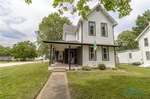 300 E Stevenson St, Gibsonburg, OH 43431