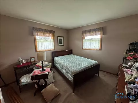 102 Emerson Dr, West Unity, OH 43570 photo 18