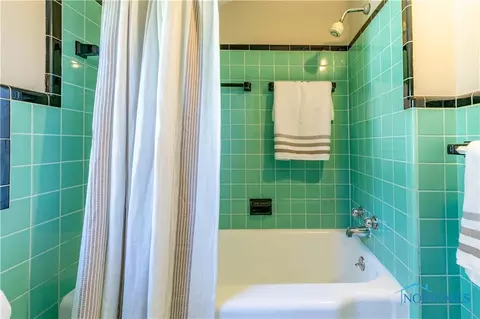 3003 Middlesex Dr, Toledo, OH 43606 photo 31