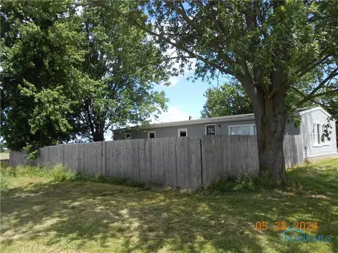 4111 Allen Township 142, Findlay, OH 45840