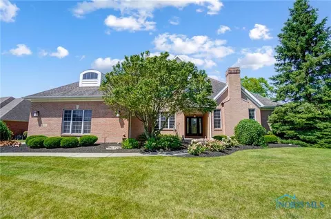 660 Meadowview Dr, Findlay, OH 45840