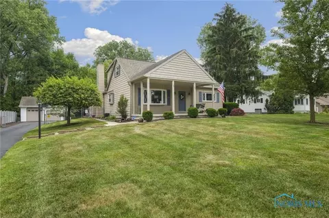 2944 Shetland Rd, Toledo, OH 43617