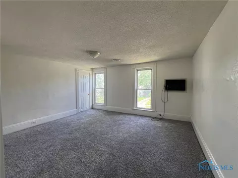 220 S Williams St, Paulding, OH 45879 photo 11
