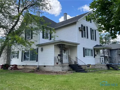 220 S Williams St, Paulding, OH 45879 photo 2